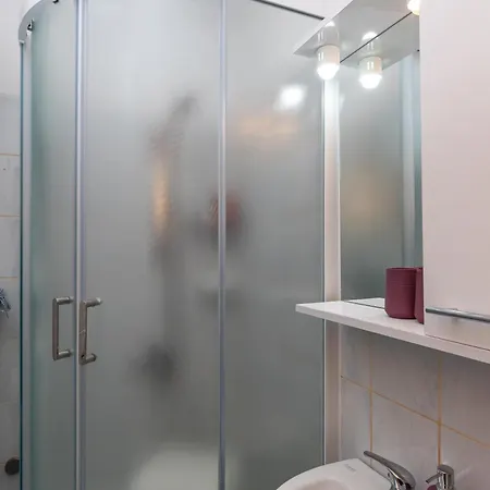Taura Apartment
