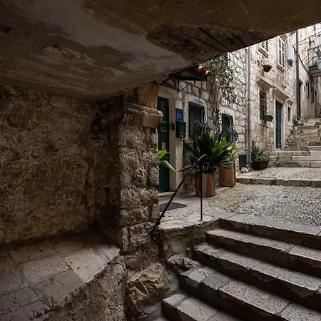 アパート Taura *